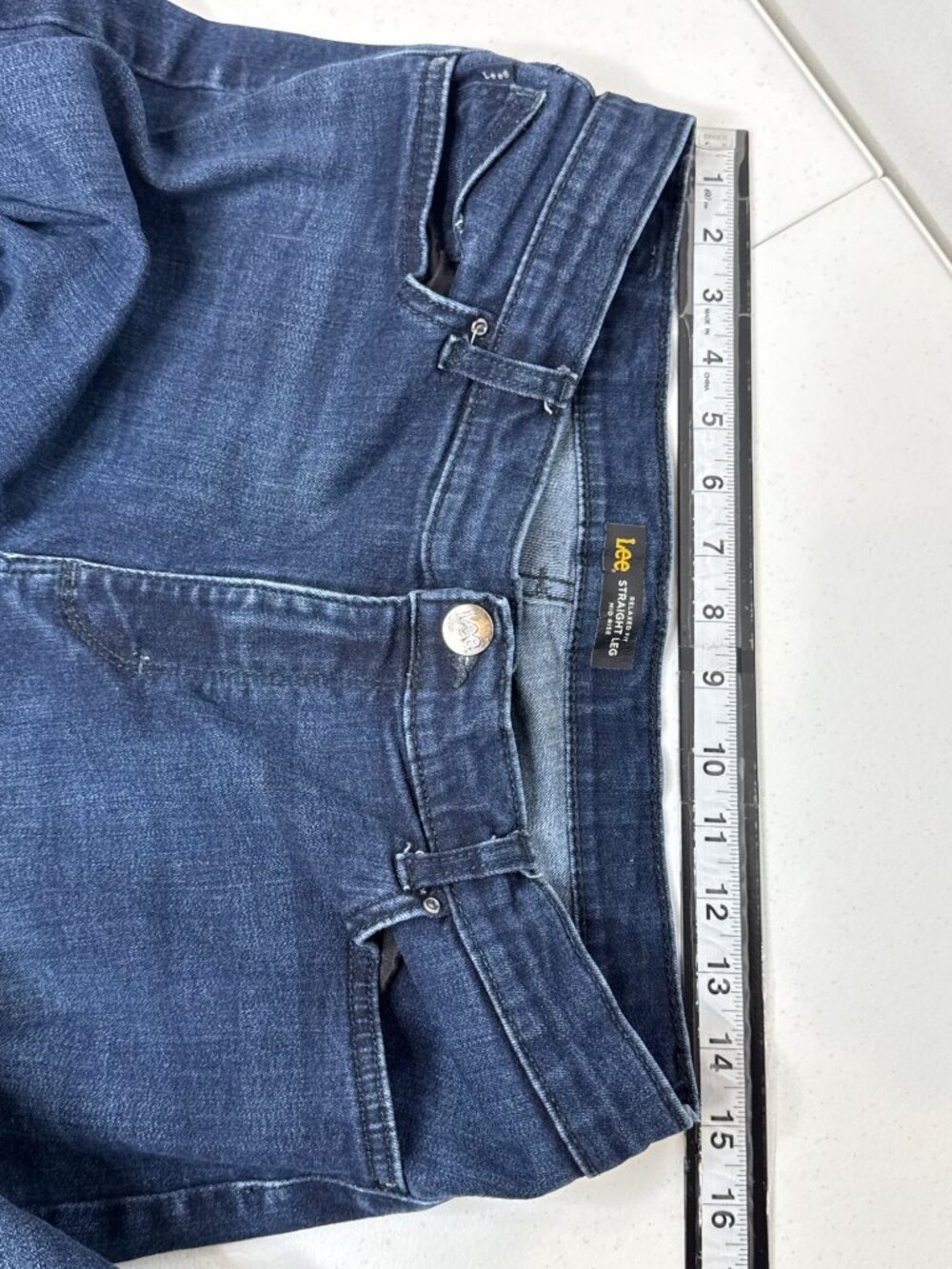 Lee Womens 14 Short Straight Leg Jeans Relaxed Fit Mid Rise Blue Stretch Denim - Picture 8 of 8